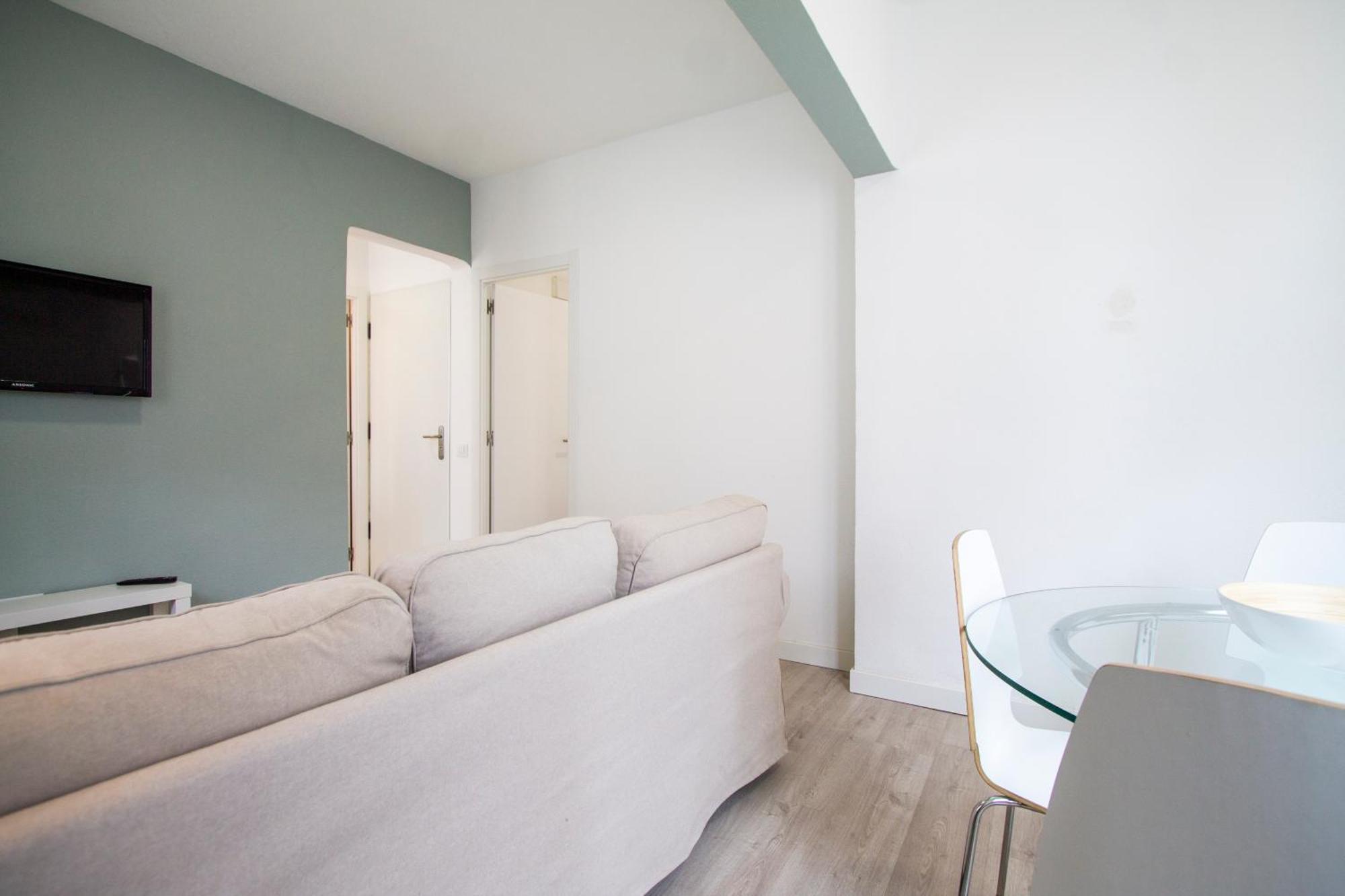 Apartamentos Tetuan Sandino Madrid Exterior foto